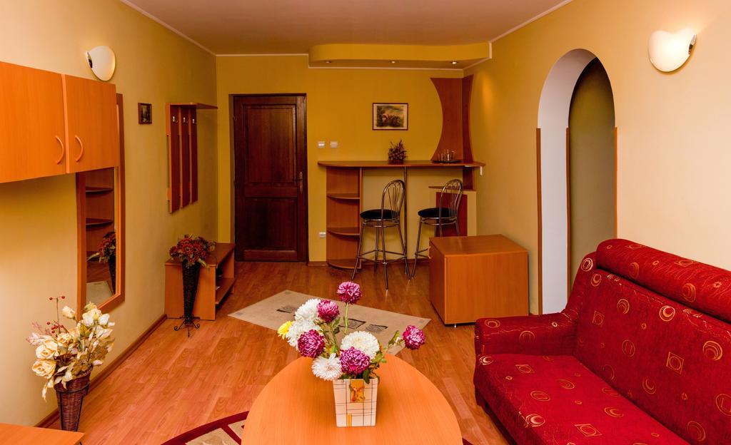 Hotel Riviera シナヤ 部屋 写真