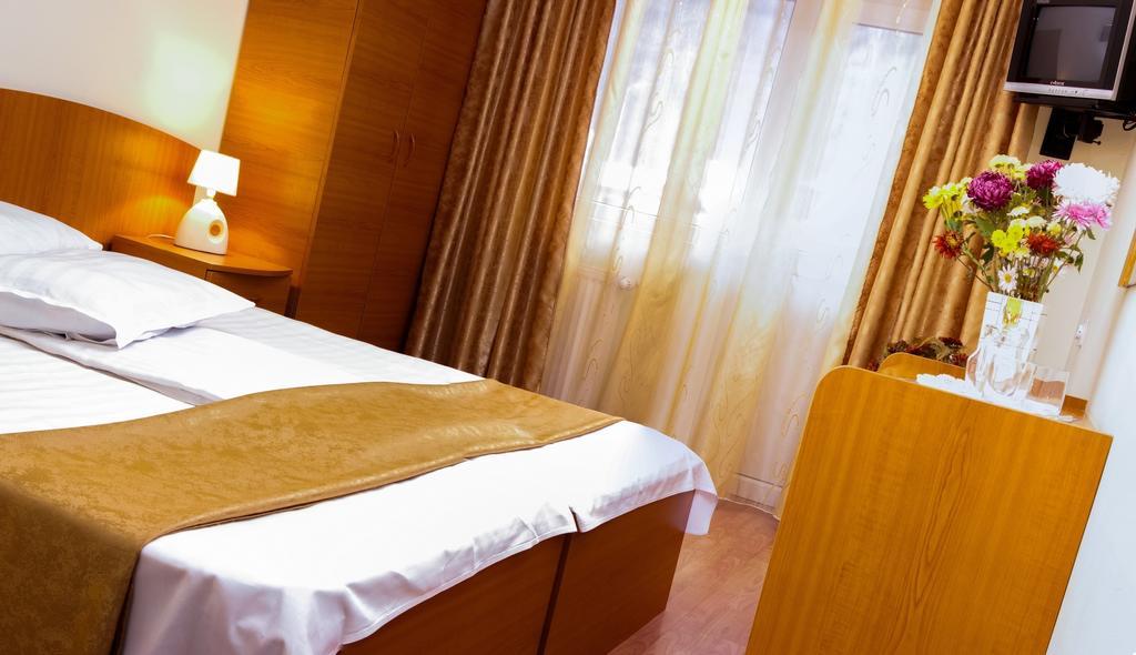 Hotel Riviera シナヤ 部屋 写真